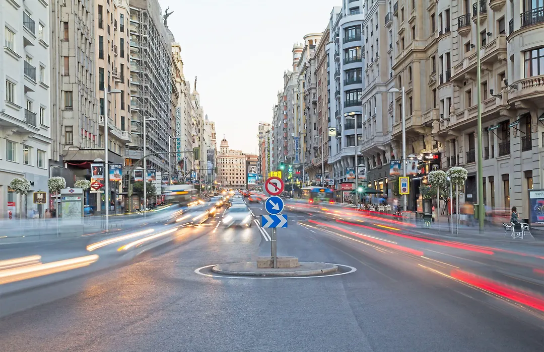 Gran Via 63 Rooms-1